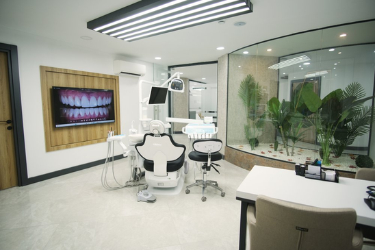 Slider image (5) Beyaz Ada Dental Clinic